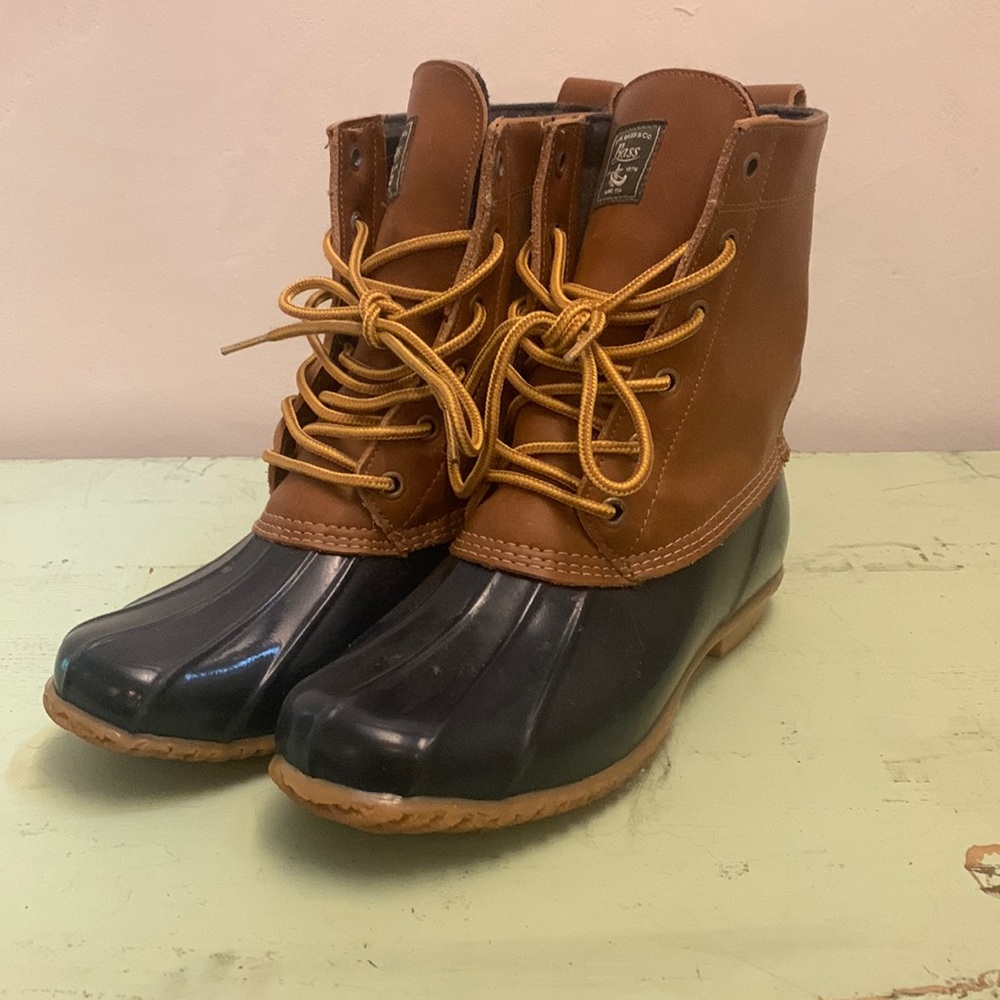 Bass Duck Boots, Womens size 9